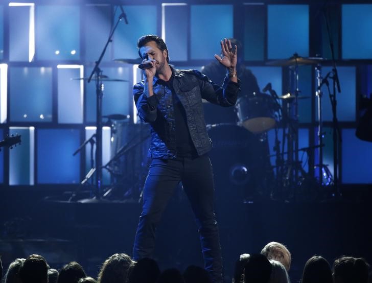 © Reuters. Luke Bryan durante show em Nashville