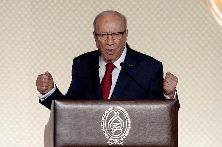 © Reuters. تونس تجري في مايو أول انتخابات محلية بعد الانتفاضة