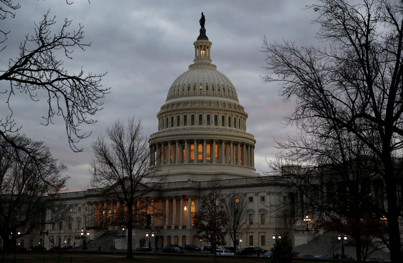 © Reuters. مجلس الشيوخ الأمريكي يوافق على إصلاح قانون الضرائب