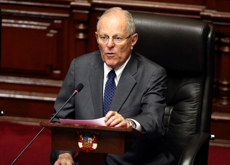 © Reuters. Presidente peruano Pedro Pablo Kuczynski faz discurso no Congresso