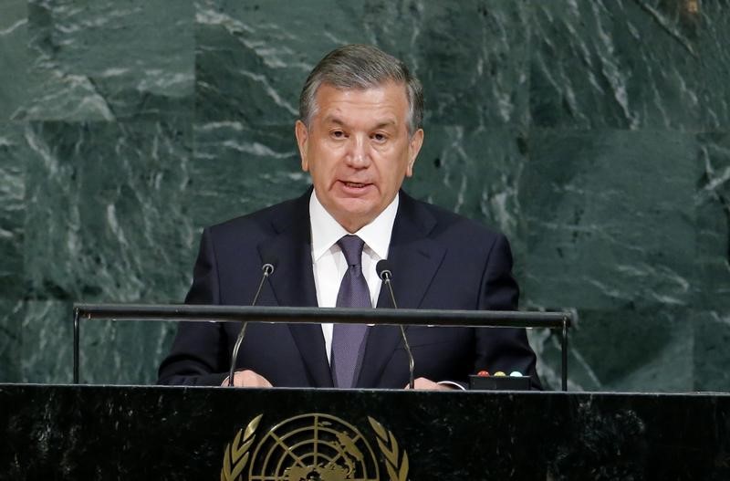 © Reuters. رئيس أوزبكستان يقول إن بلاده أعلنت بيانات اقتصادية "وهمية" لسنوات