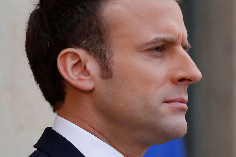 © Reuters. MACRON APPELLE RYAD À LEVER LE BLOCUS CONTRE LE YÉMEN