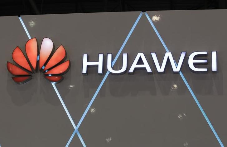 © Reuters. Logo da Huawei durante Conferência Mundial de Telecomunicações em Genebra, Suíça