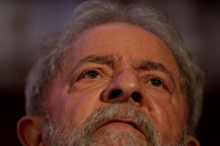 © Reuters. Ex-presidente Luiz Inácio Lula da Silva durante congresso, em Brasília