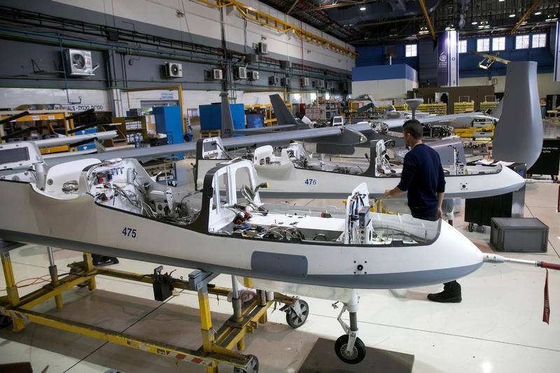 © Reuters. FILE PHOTO: An assembly line of UAV is seen at the offices of state-owned IAI, the country's biggest defence contractor, next to Ben Gurion International airport, near Or Yehuda
