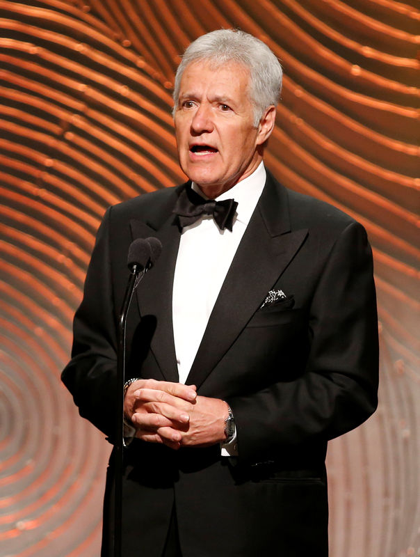 © Reuters. Jeopardy television game show host Trebek speaks on stage during the 40th annual Daytime Emmy Awards in Beverly Hills