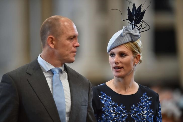 © Reuters. Zara e Michael Tindall chegam para cerimônia em Londres