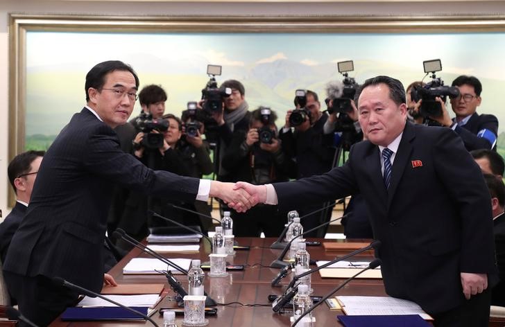 © Reuters. بيان مشترك: الكوريتان تتفقان على إجراء محادثات عسكرية