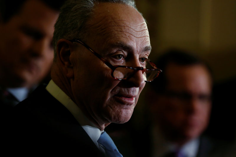 © Reuters. Republicans and Democrats hold their weekly senate policy luncheon meetings at the U.S. Capitol