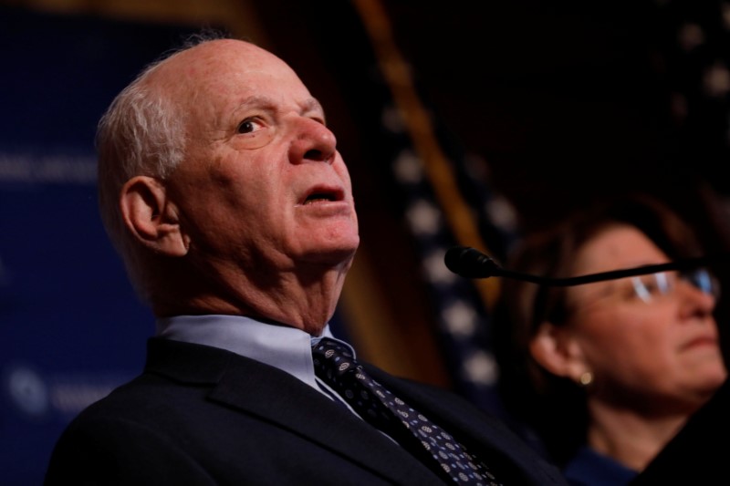 © Reuters. Sen. Ben Cardin (D-MD) speaks at a press conference on the need for increased government transparency at the Capitol in Washington