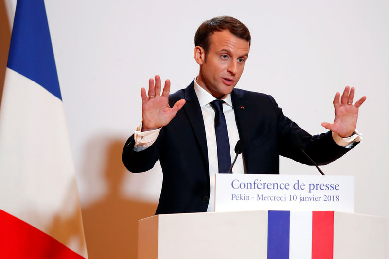 © Reuters. Presidente francês, Emmanuel Macron, durante coletiva de imprensa na embaixada da França em Pequim, na China