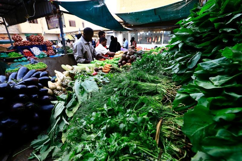 © Reuters. التضخم في السودان يرتفع إلى 25.15% في ديسمبر