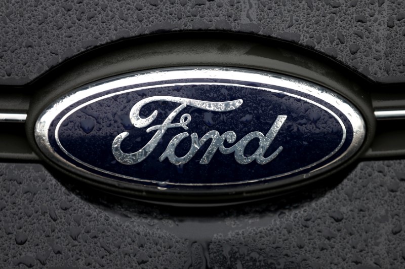© Reuters. The Ford logo is pictured at the Ford Motor Co plant in Genk