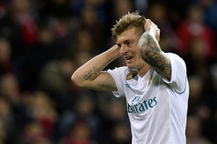 © Reuters. Kroos dice que el Real Madrid peleará para acabar entre los cuatro primeros