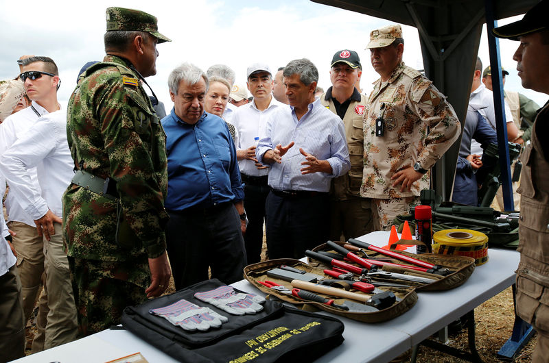 © Reuters. U.N. Secretary General Antonio Guterres visits the reinsertion centres of former FARC rebels in Buenavista