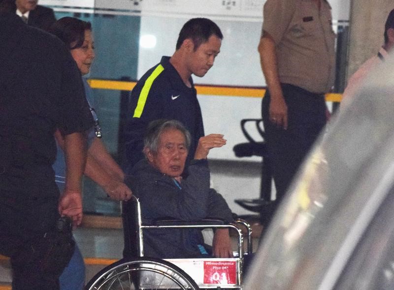 © Reuters. نقل رئيس بيرو السابق فوجيموري للمستشفى بسبب مشاكل في القلب