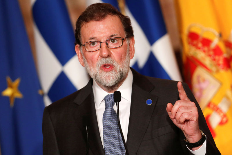 © Reuters. Rajoy mantendrá la intervención de Cataluña si Puigdemont es investido a distancia