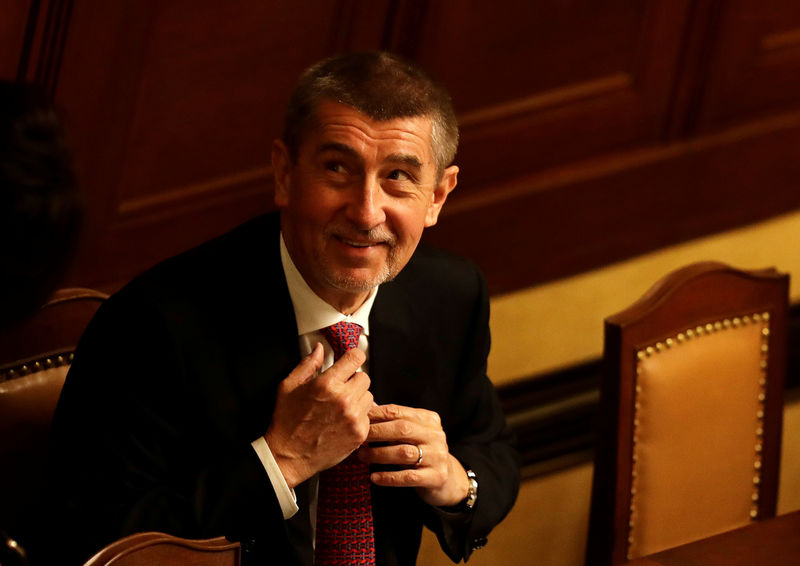© Reuters. حكومة التشيك تخسر اقتراعا على الثقة في البرلمان