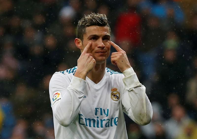 © Reuters. Zidane no concibe un Real Madrid sin Ronaldo