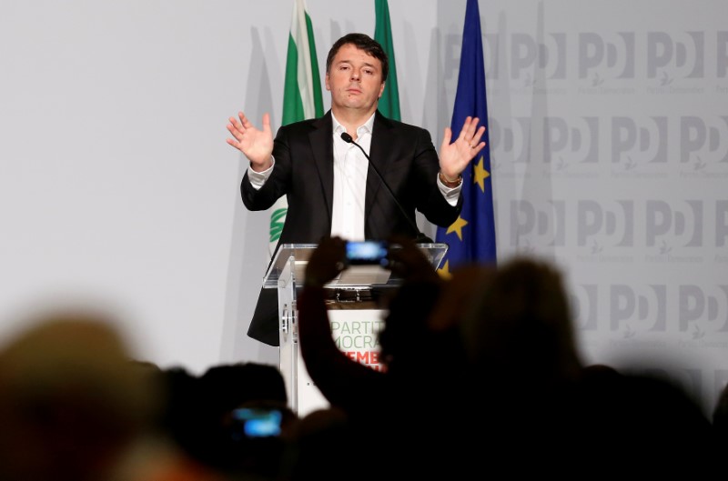 © Reuters. Il leader del Pd Matteo Renzi