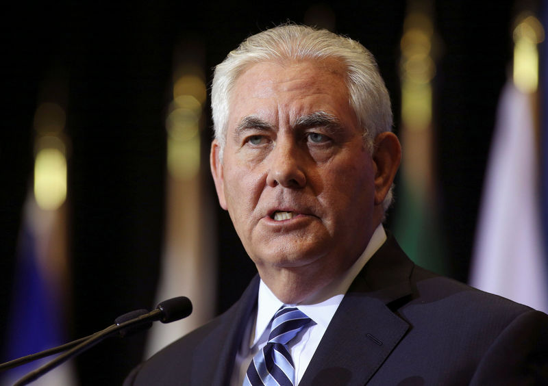 © Reuters. FILE PHOTO - U.S. Secretary of State Rex Tillerson speaks at a news conference during the Foreign Ministers’ Meeting on Security and Stability on the Korean Peninsula in Vancouver, British Columbia