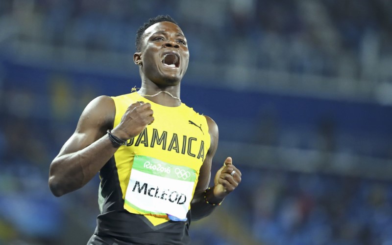 © Reuters. Athletics - Men's 110m Hurdles Final