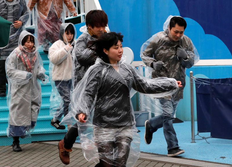 © Reuters. طوكيو تجري أول تدريب لمواجهة هجوم بالصواريخ من كوريا الشمالية