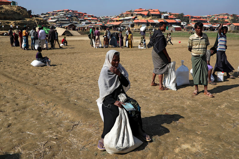 © Reuters. جماعات إغاثة تحث على إعادة النظر في إعادة الروهينجا لميانمار دون ضمانات