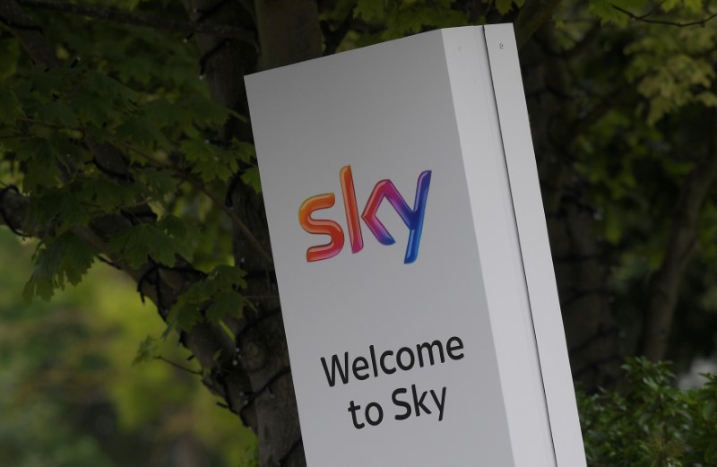 © Reuters. Reino Unido sugiere cambios en la compra de Sky por parte de Fox