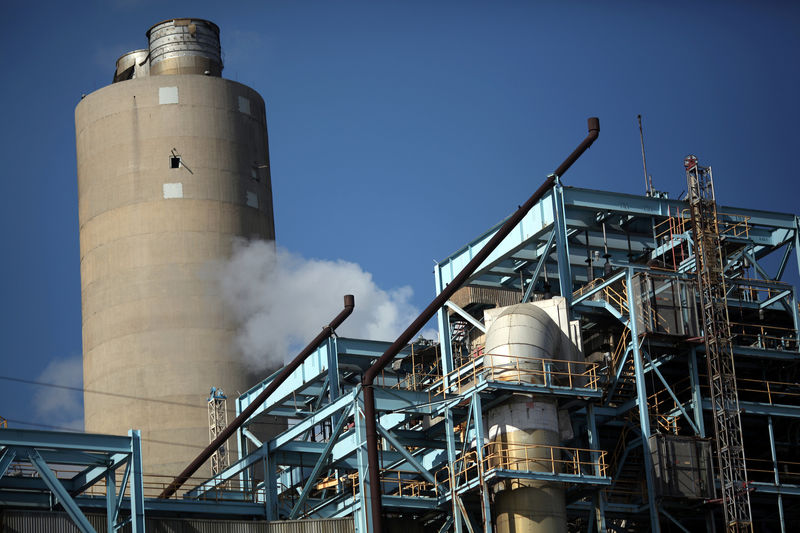 © Reuters. The Central Palo Seco power station of the Puerto Rico Electric Power Authority (PREPA) is seen in San Juan