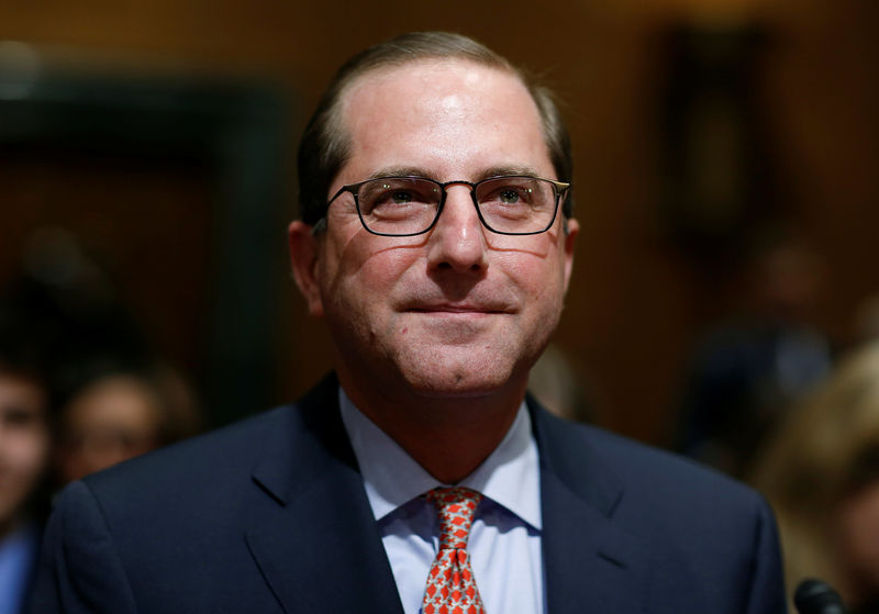 © Reuters. Azar II testifies before the Senate Finance Committee in Washington