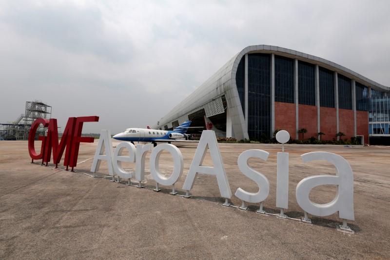 © Reuters. Garuda Maintenance Facility AeroAsia, the aircraft maintenance and repair unit of Indonesian flag carrier PT Garuda Indonesia Tbk, in Tangerang