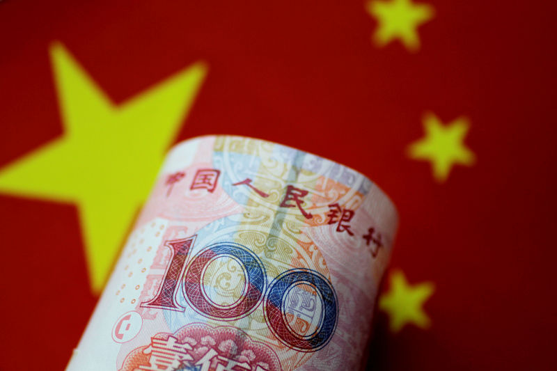 © Reuters. FILE PHOTO: Illustration photo of a China yuan note