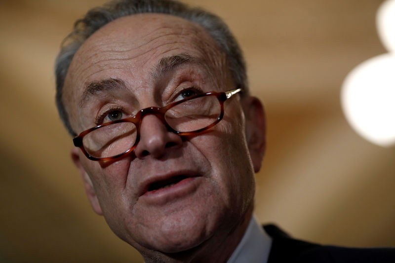 © Reuters. Senate Minority Leader Chuck Schumer speaks with reporters following the party luncheons on Capitol Hill in Washington