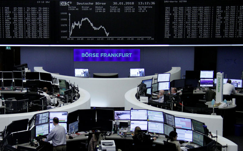 © Reuters. The German share price index, DAX board, is seen at the stock exchange in Frankfurt