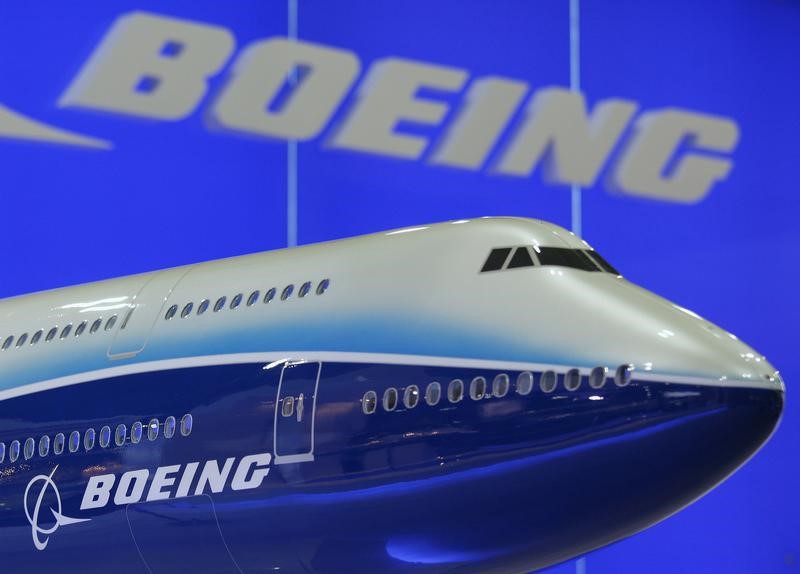 © Reuters. BOEING PRÉVOIT DE LIVRER ENTRE 810 ET 815 AVIONS EN 2018