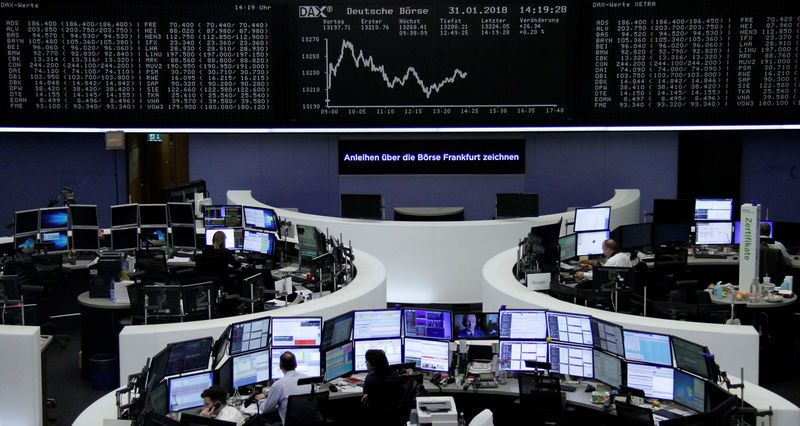 © Reuters. The German share price index, DAX board, is seen at the stock exchange in Frankfurt