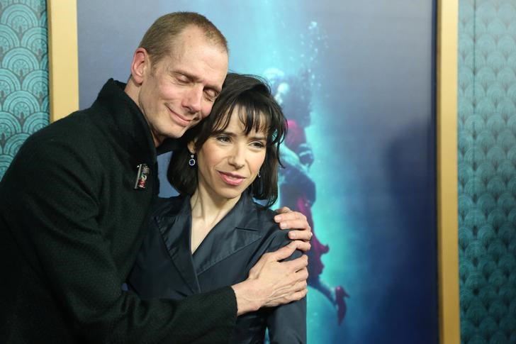 © Reuters. Atores Doug Jones e Sally Hawkins, de "A Forma da Água"