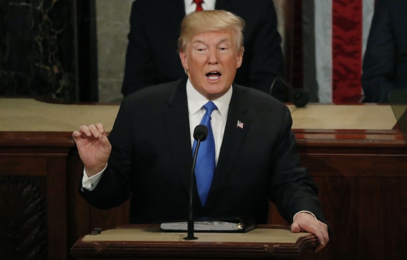 © Reuters. U.S. President Trump delivers his State of the Union address in Washington