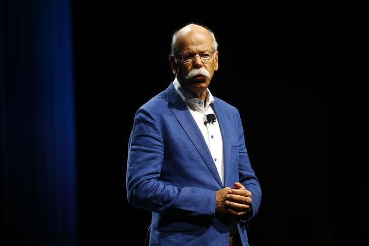 © Reuters. Zetsche, CEO of Mercedes car maker Daimler AG speaks during the Frankfurt Motor Show (IAA) in Frankfurt