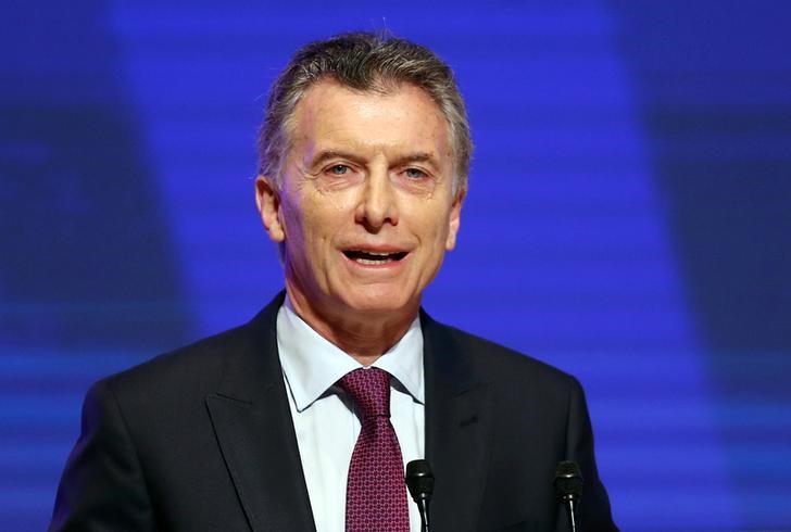 © Reuters. Macri fala durante evento em Buenos Aires