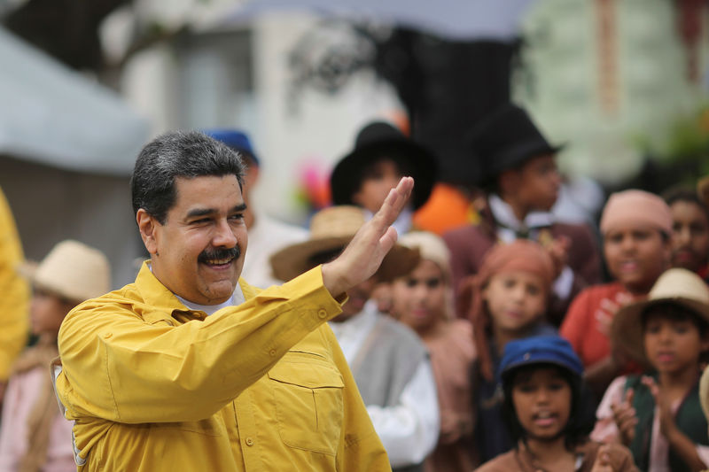 © Reuters. El Tesoro de EEUU acusa a China de ayudar a los negocios turbios de Maduro
