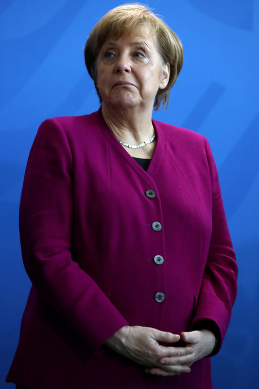 © Reuters. الأحزاب الألمانية تمهل نفسها يوما آخر في مسعى أخير لتشكيل ائتلاف