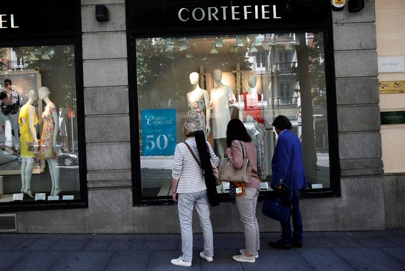 © Reuters. Cortefiel eleva sus ingresos un 4% mientras el ebitda sube un 82%