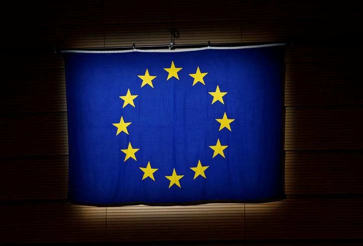 © Reuters. An European Union (EU) flag is pictured during a ceremony in Lausanne