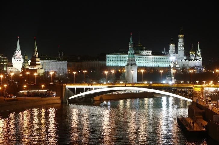 © Reuters. Вид на Кремль в Москве