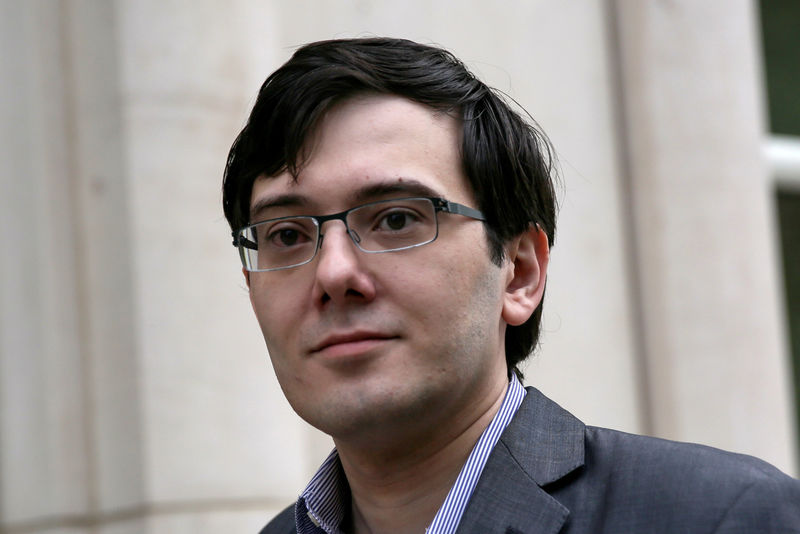 © Reuters. FILE PHOTO: Martin Shkreli arrives at U.S. District Court in the Brooklyn borough of New York City