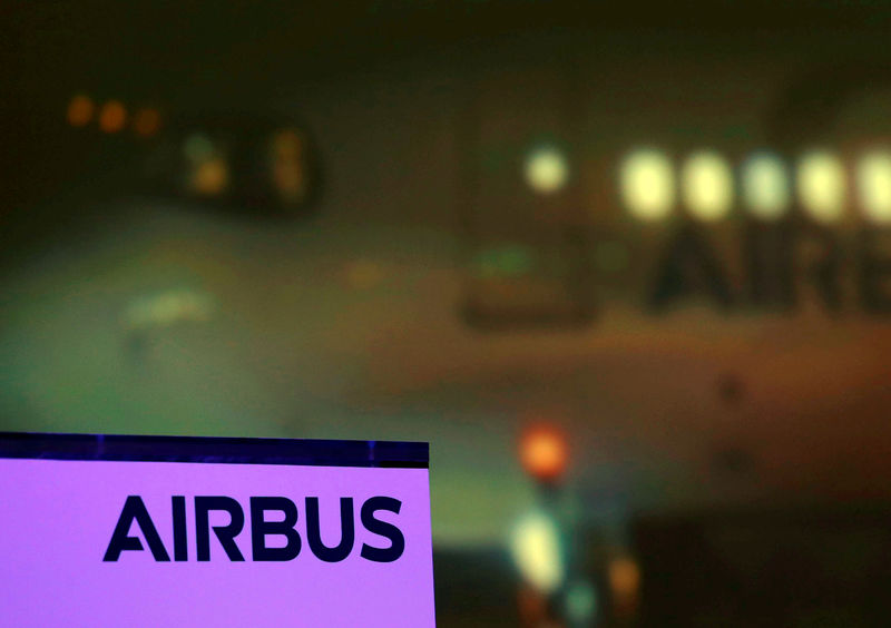 © Reuters. The logo of Airbus is pictured during Airbus annual press conference on the 2017 financial results in Blagnac near Toulouse
