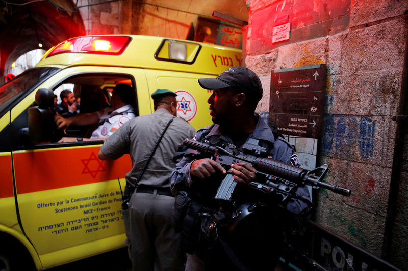 © Reuters. تلفزيون: طعن إسرائيلي في القدس القديمة ومقتل المهاجم بالرصاص