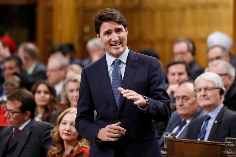 © Reuters. Canada's PM Trudeau speaks in the House of Commons in Ottawa